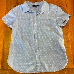 Tommy Hilfiger 100% Cotton Sky Blue w/ White Polka Dots Button Up Top, Sz Small